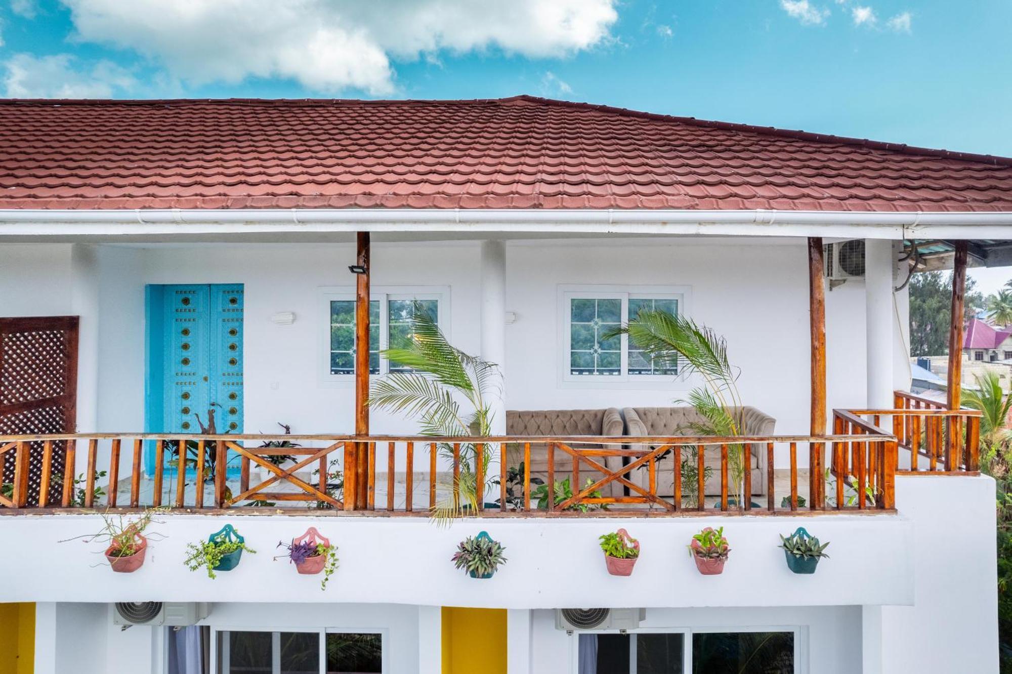 Canary Nungwi Hotel & Spa Exterior photo